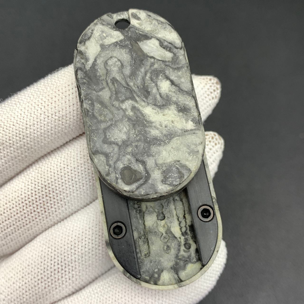 F2 Carbon Damascus