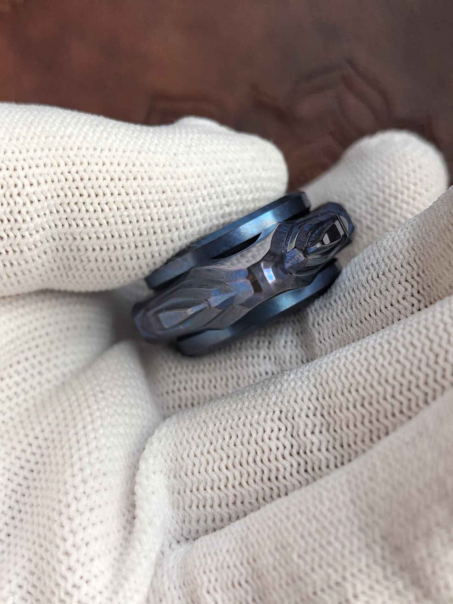 Apostle Crystallized Titanium