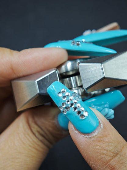 Tri-Leaf Crossbone Titanium