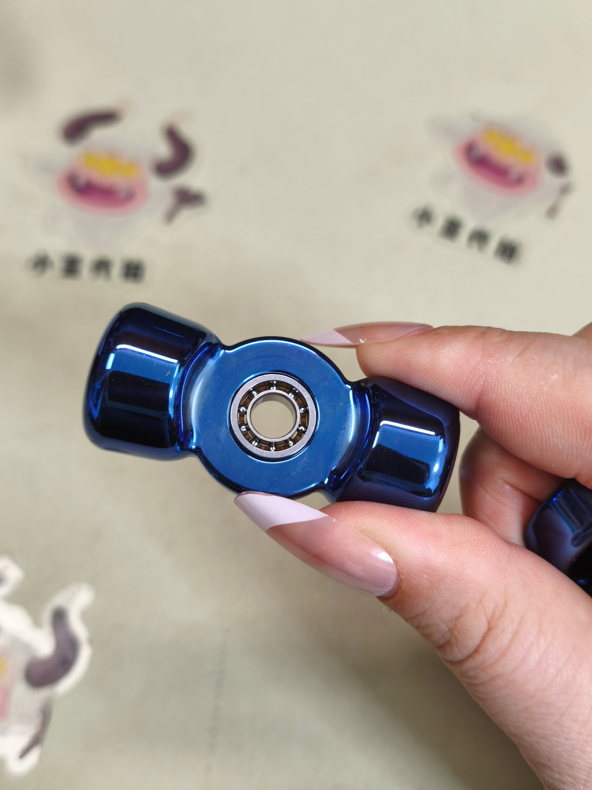 Spin Zirconium Color-Anodized Polished