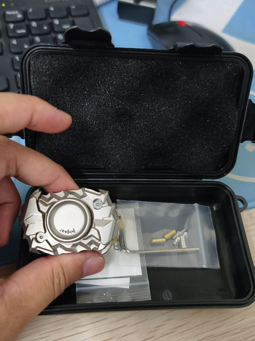 Qiongqi Titanium