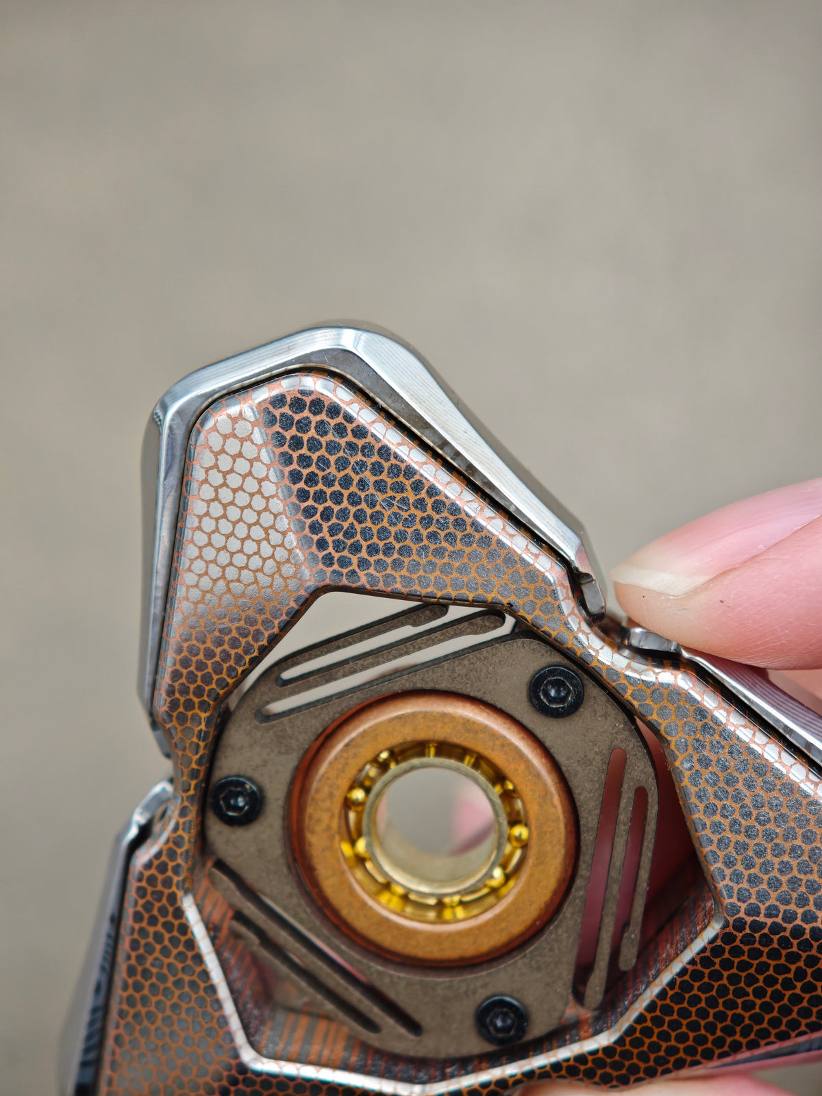 Garlic Superconductor Brushed
