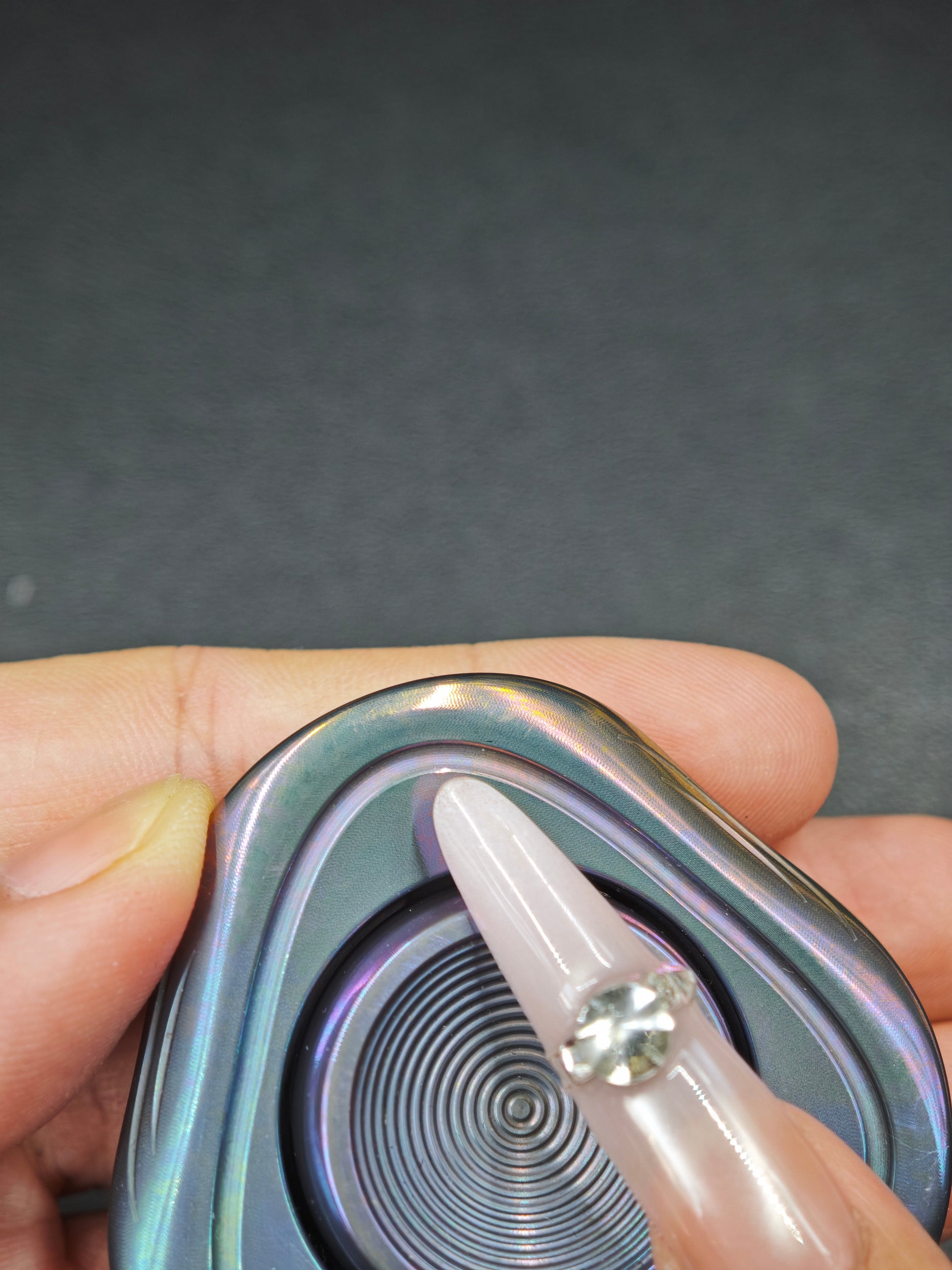 Zeppelin Zirconium