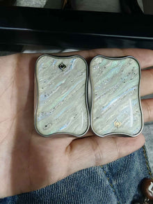 Aura Sand Stainless Steel