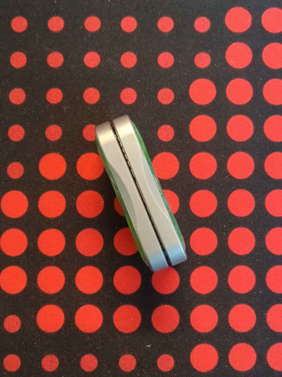Aura Sand Stainless Steel
