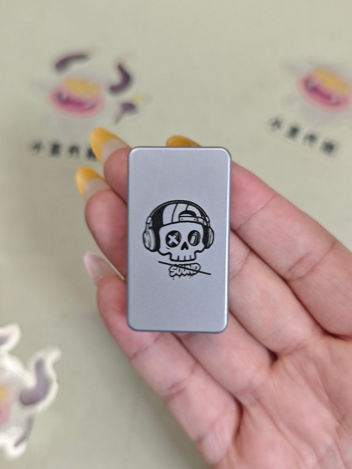 Mute Stainless Steel