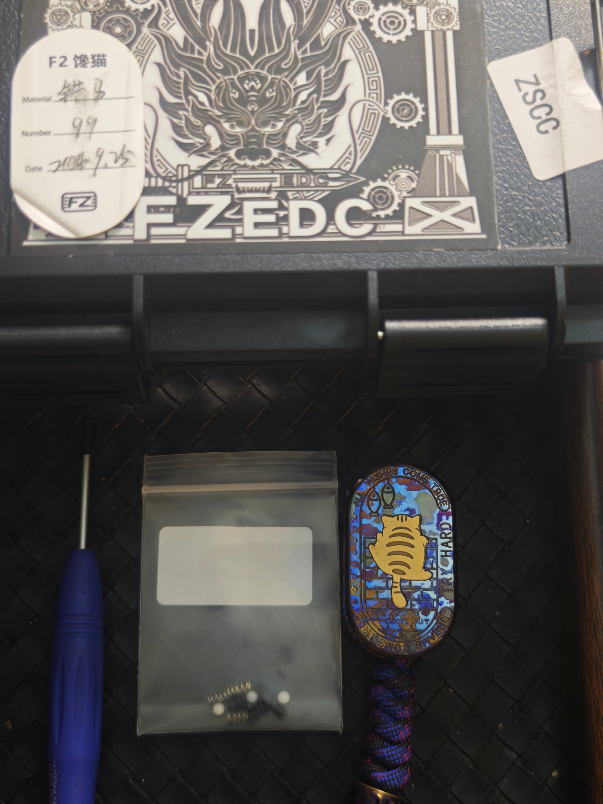 Scroll Zircuti Mokuti