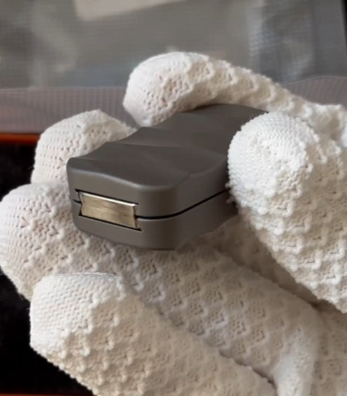 Piano Slider Titanium