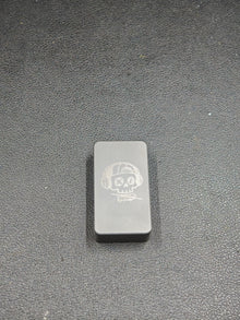 Mute Zirconium
