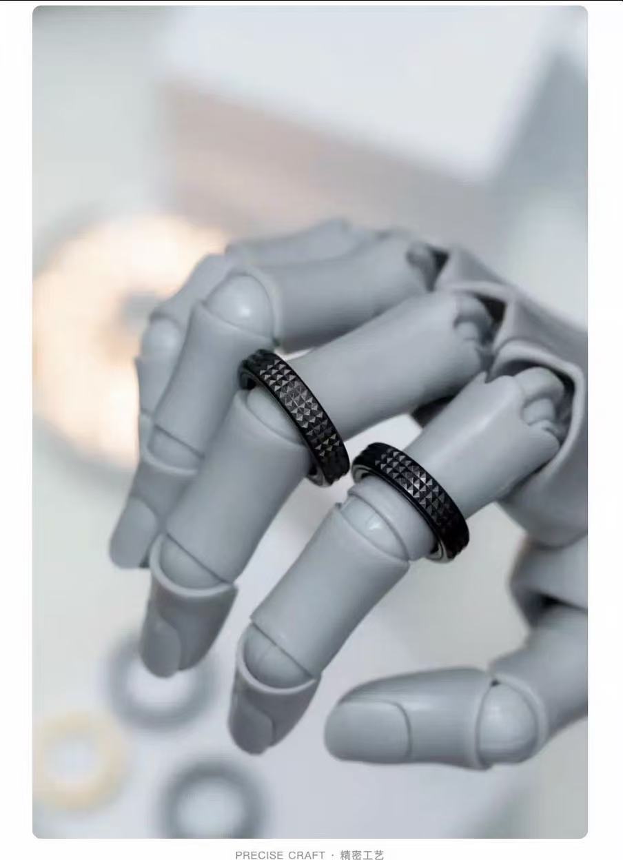 Pig Ratchet Zirconium