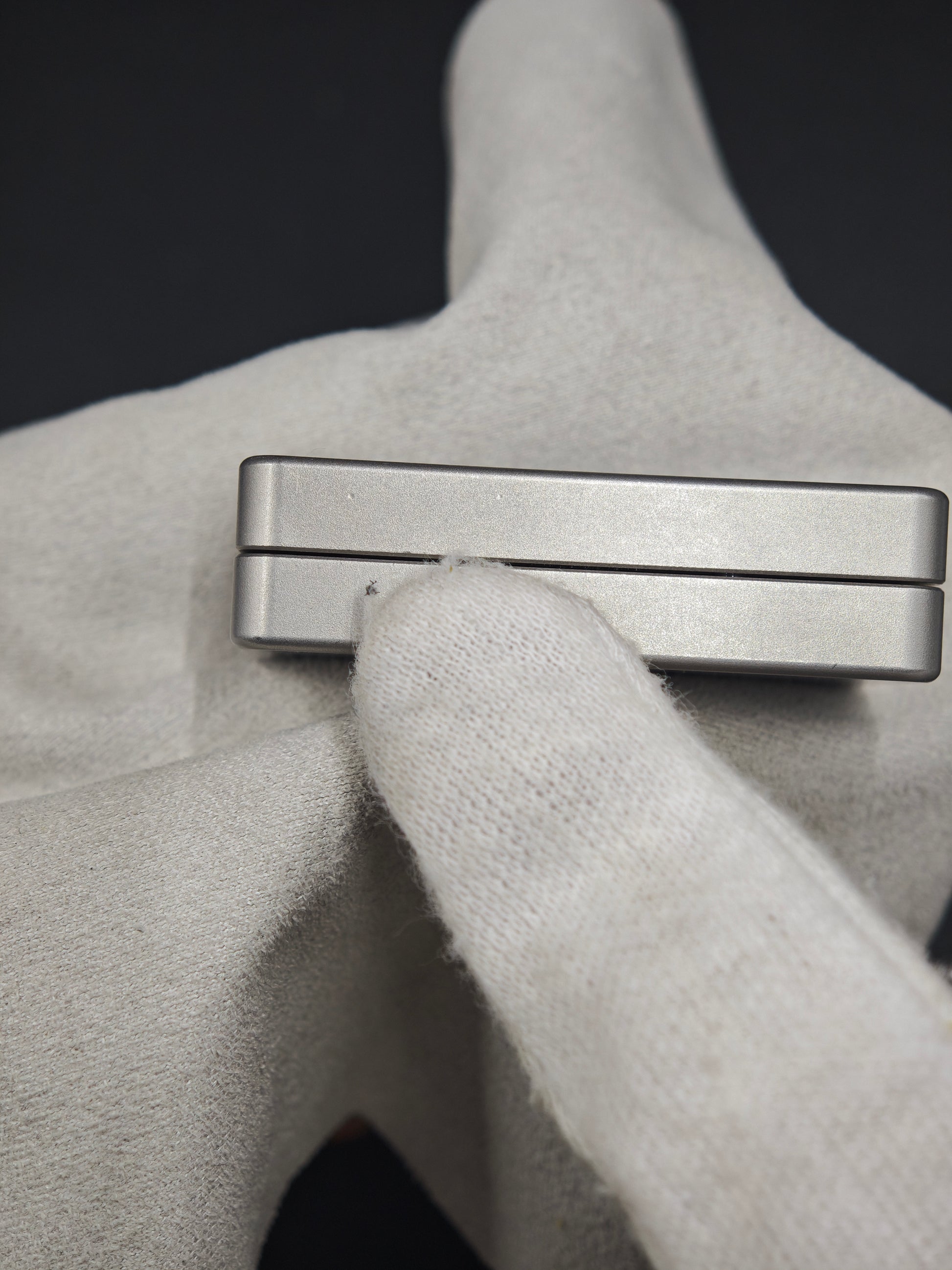 Mute Stainless Steel