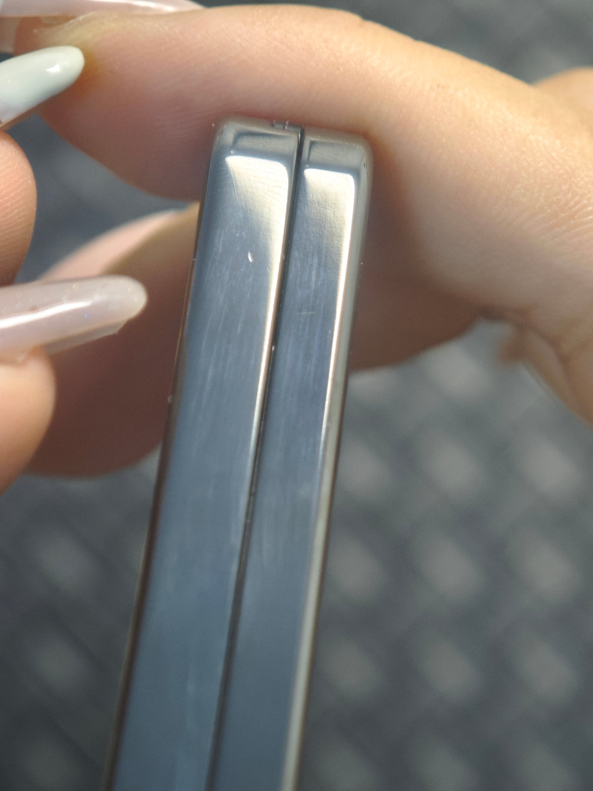 Latiao Zirconium Polished