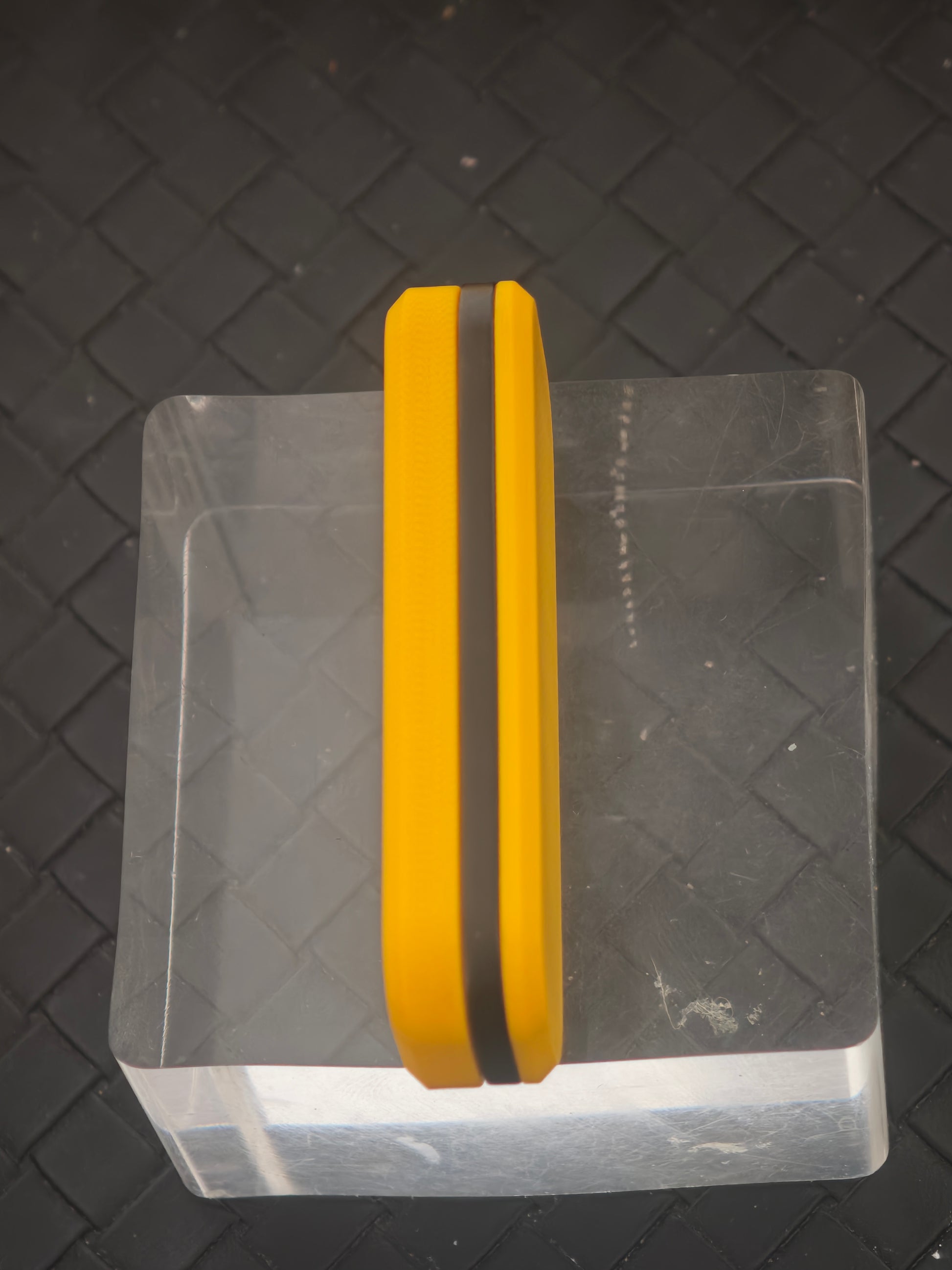 Eraser G10