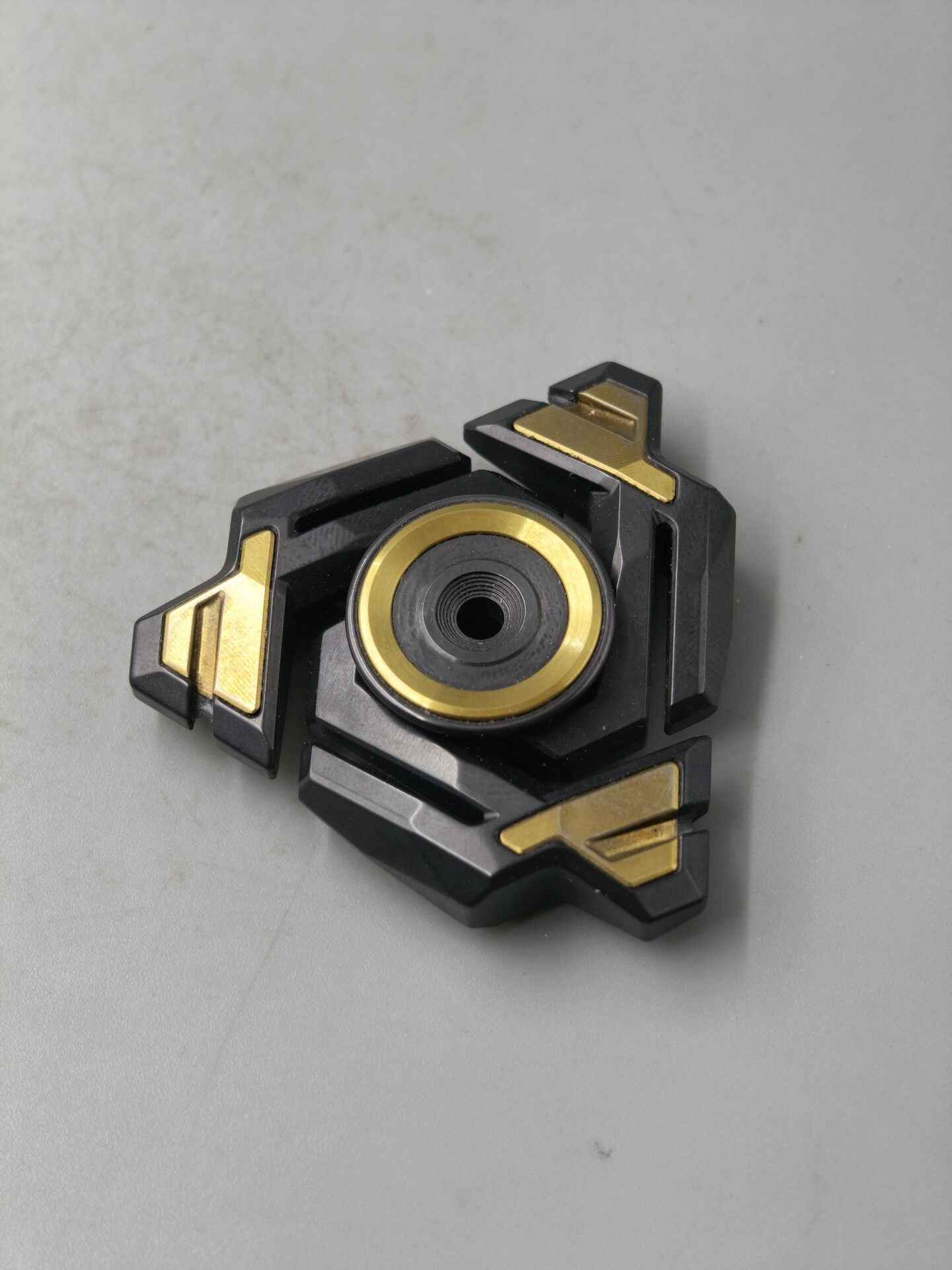 Ouroboros Zirconium Tungsten