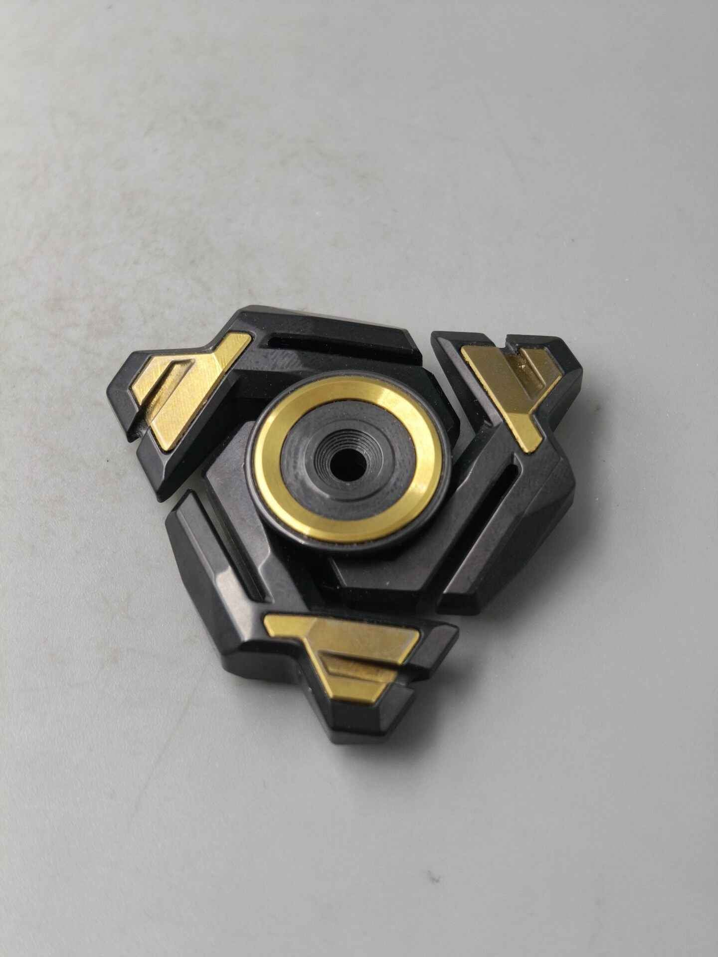 Ouroboros Zirconium Tungsten