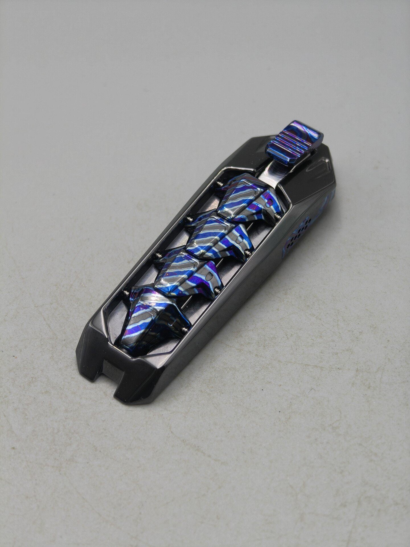 Dragon Zircuti