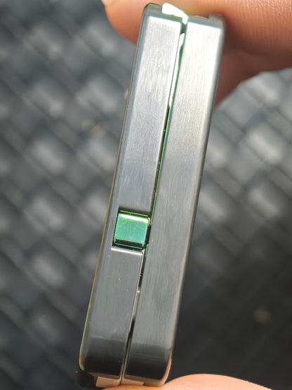 Snake Zirconium
