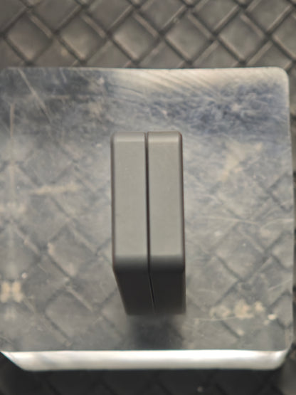 Mute Zirconium