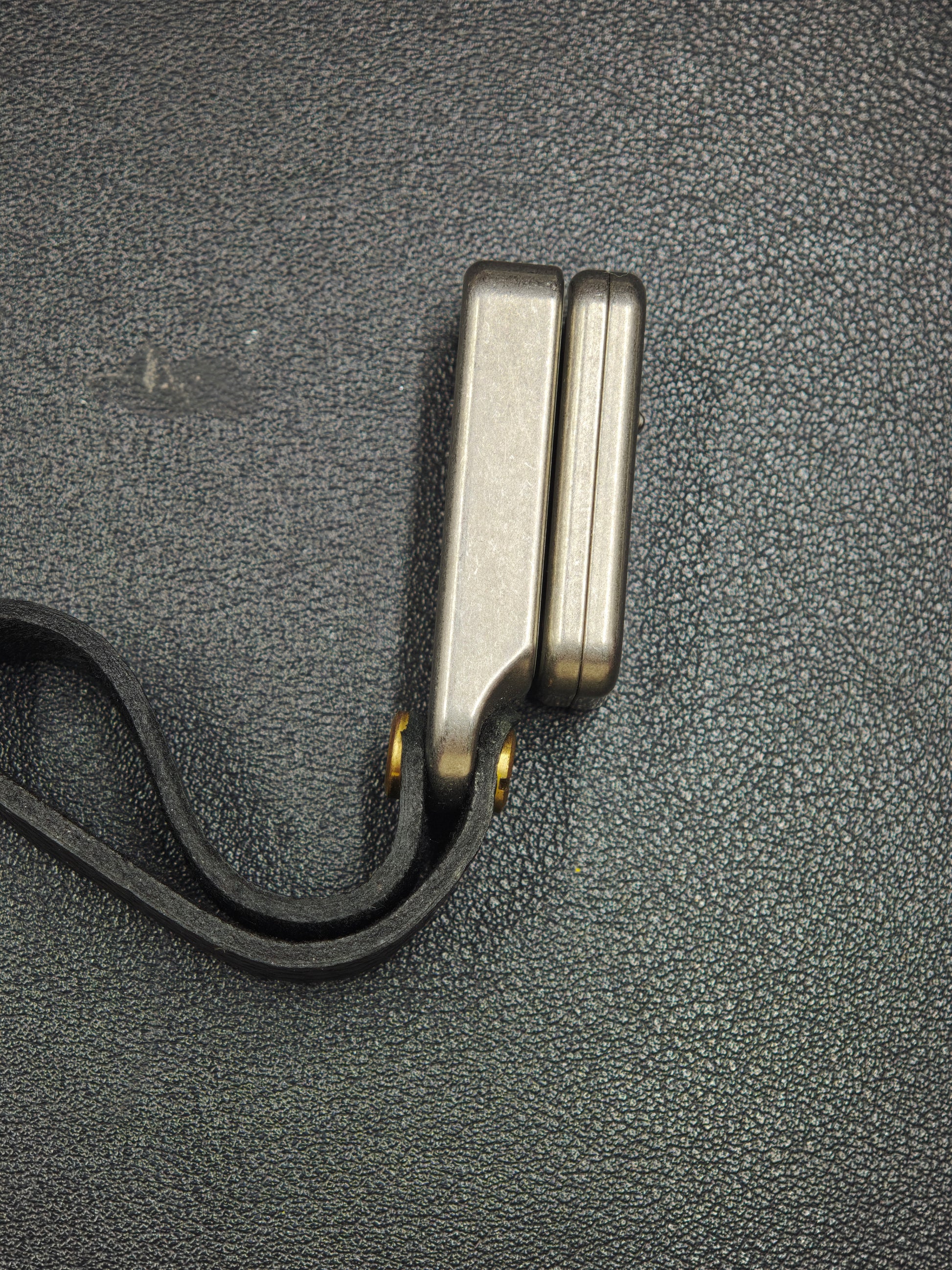 Fortune Cookie Titanium