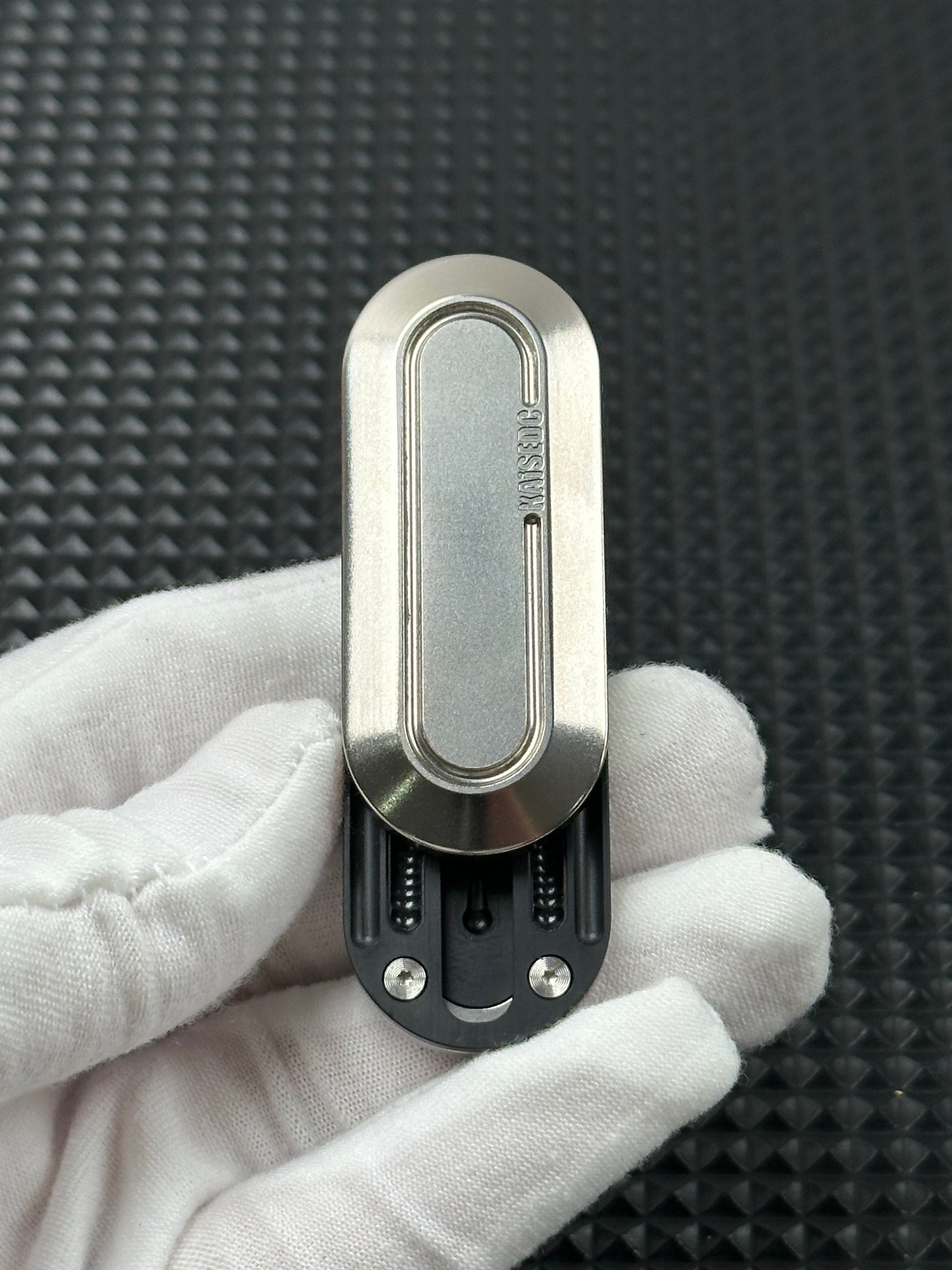 Coco Candy Titanium