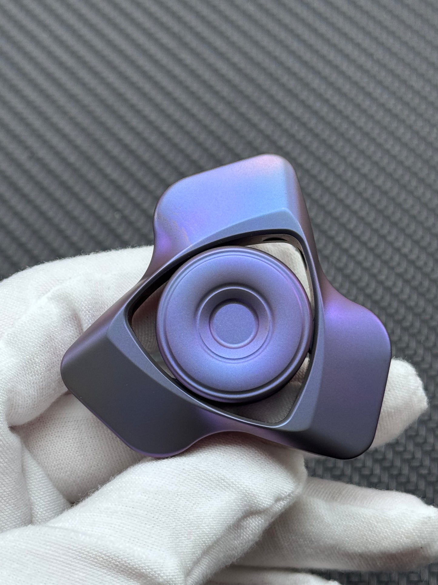 Phantom Dual Leaf Zirconium