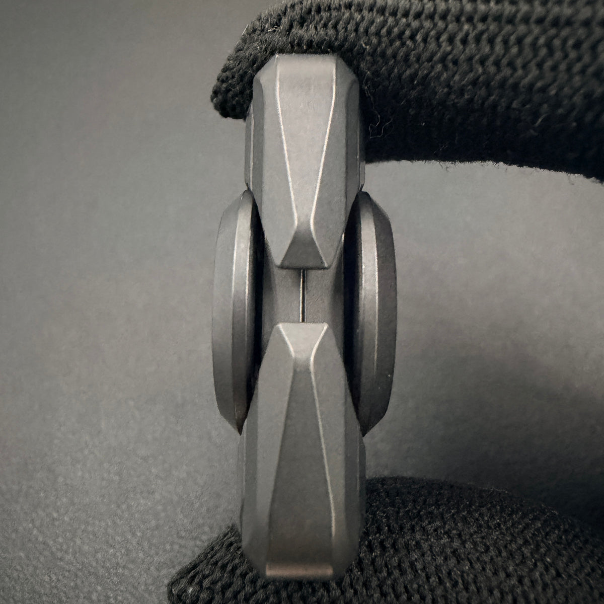Spin Armor Zirconium