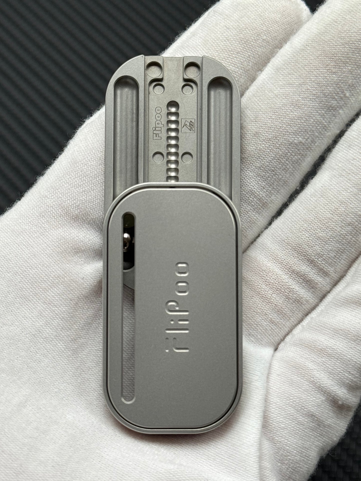 Flipoo Stainless Steel Limited Edition