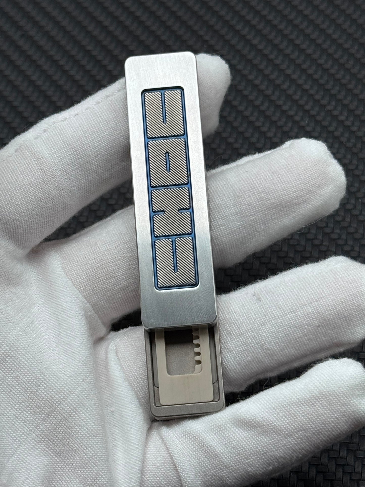 Choc Titanium