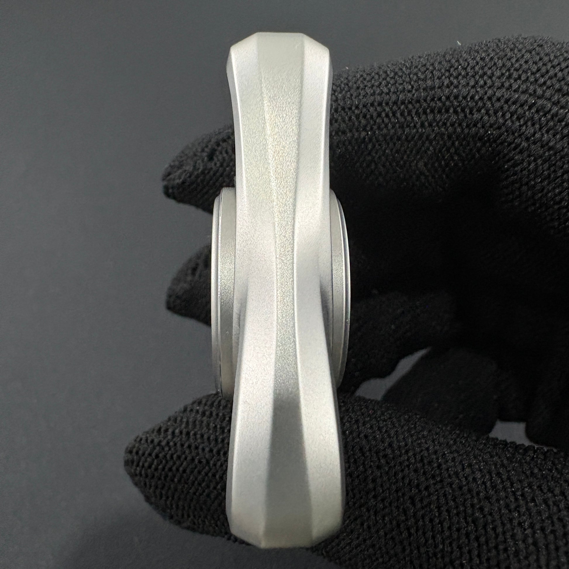 Loop Stratus Stainless Steel