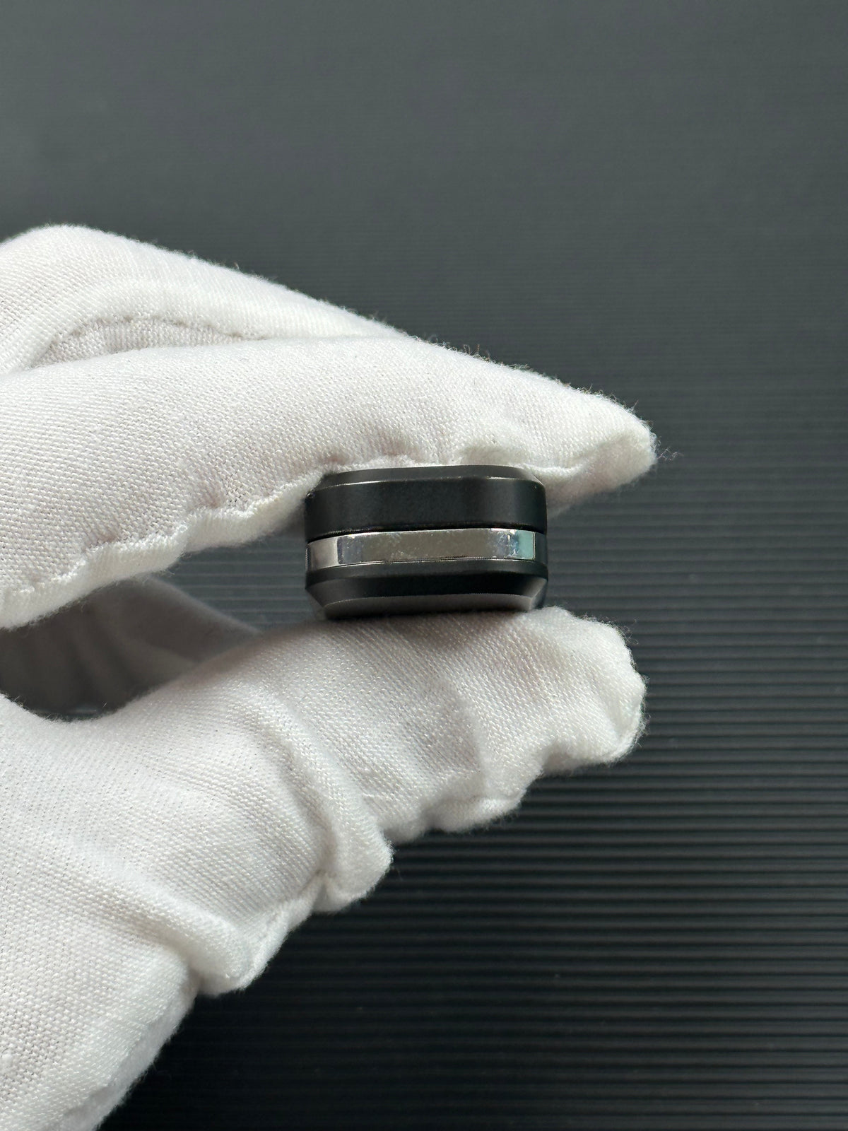 Eraser Titanium