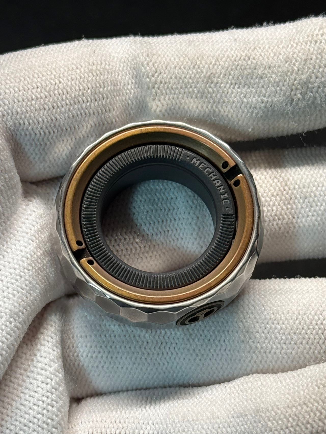 Mechanic Thorns Copper Stainless Steel