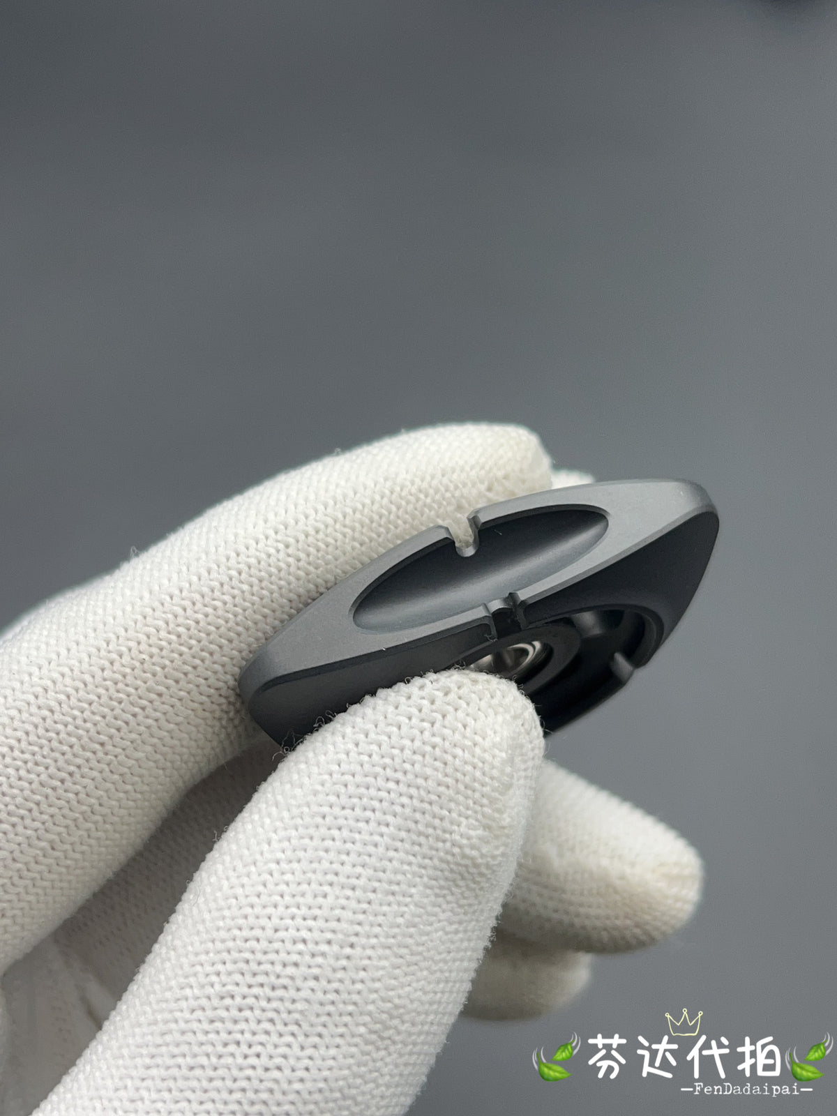 BIT 04 Zirconium