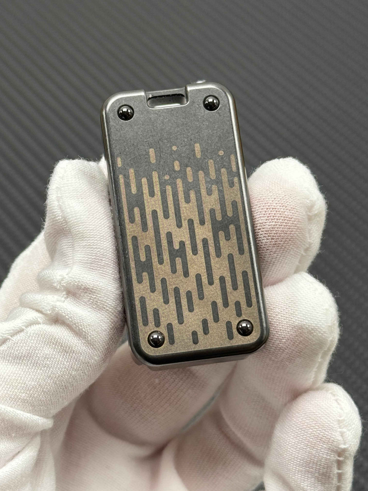 Pop Up Zirconium