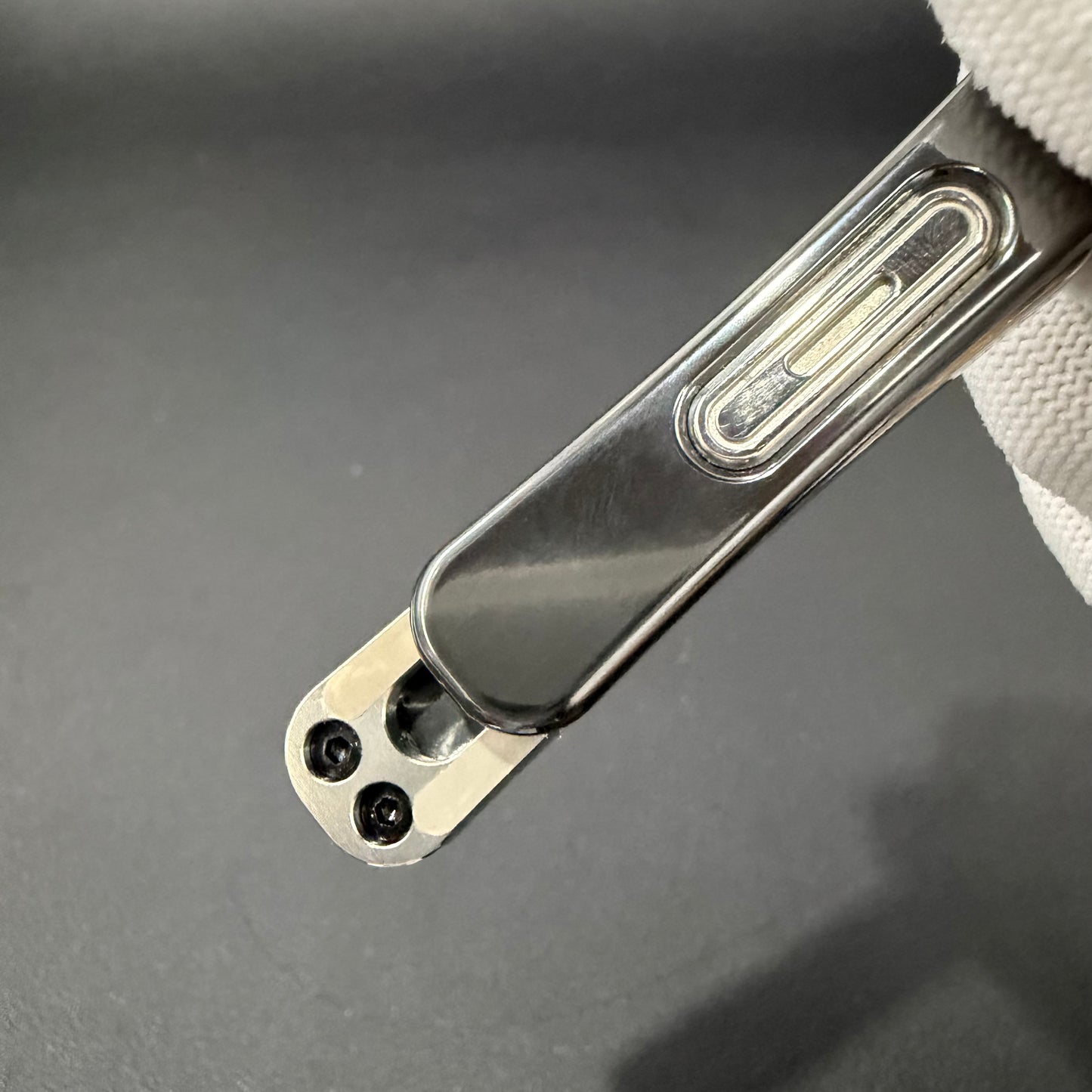 Snake Zirconium