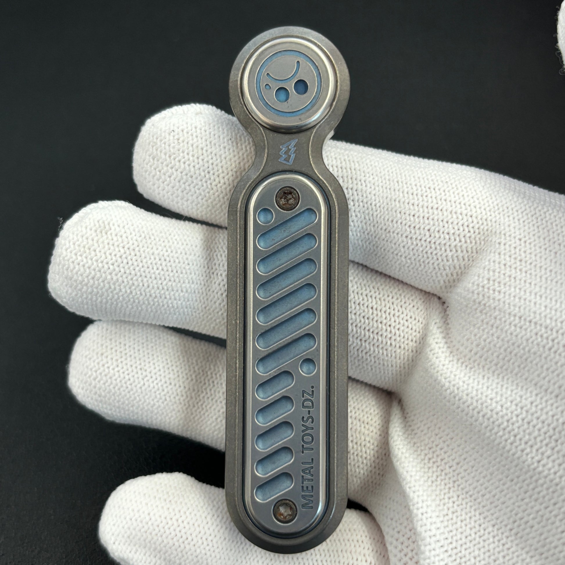 Cyber Ball Titanium