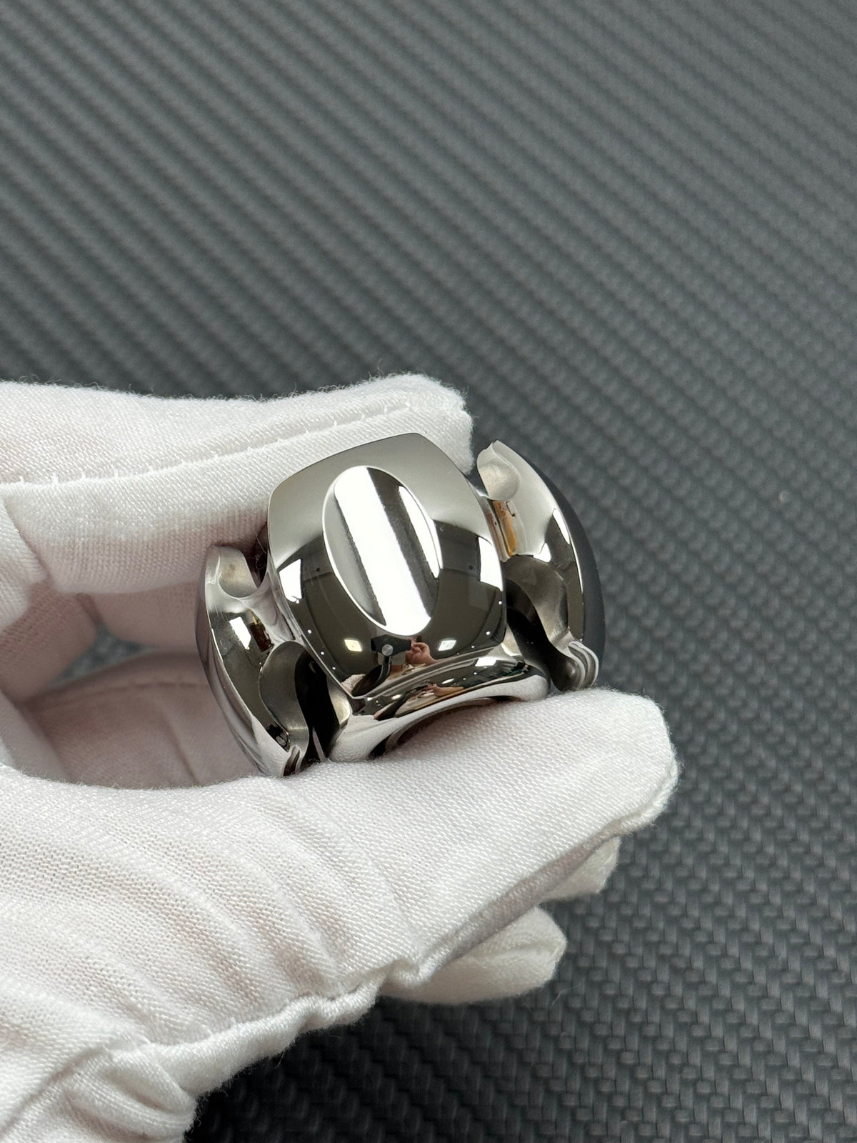 Noiz Stainless Steel Polished