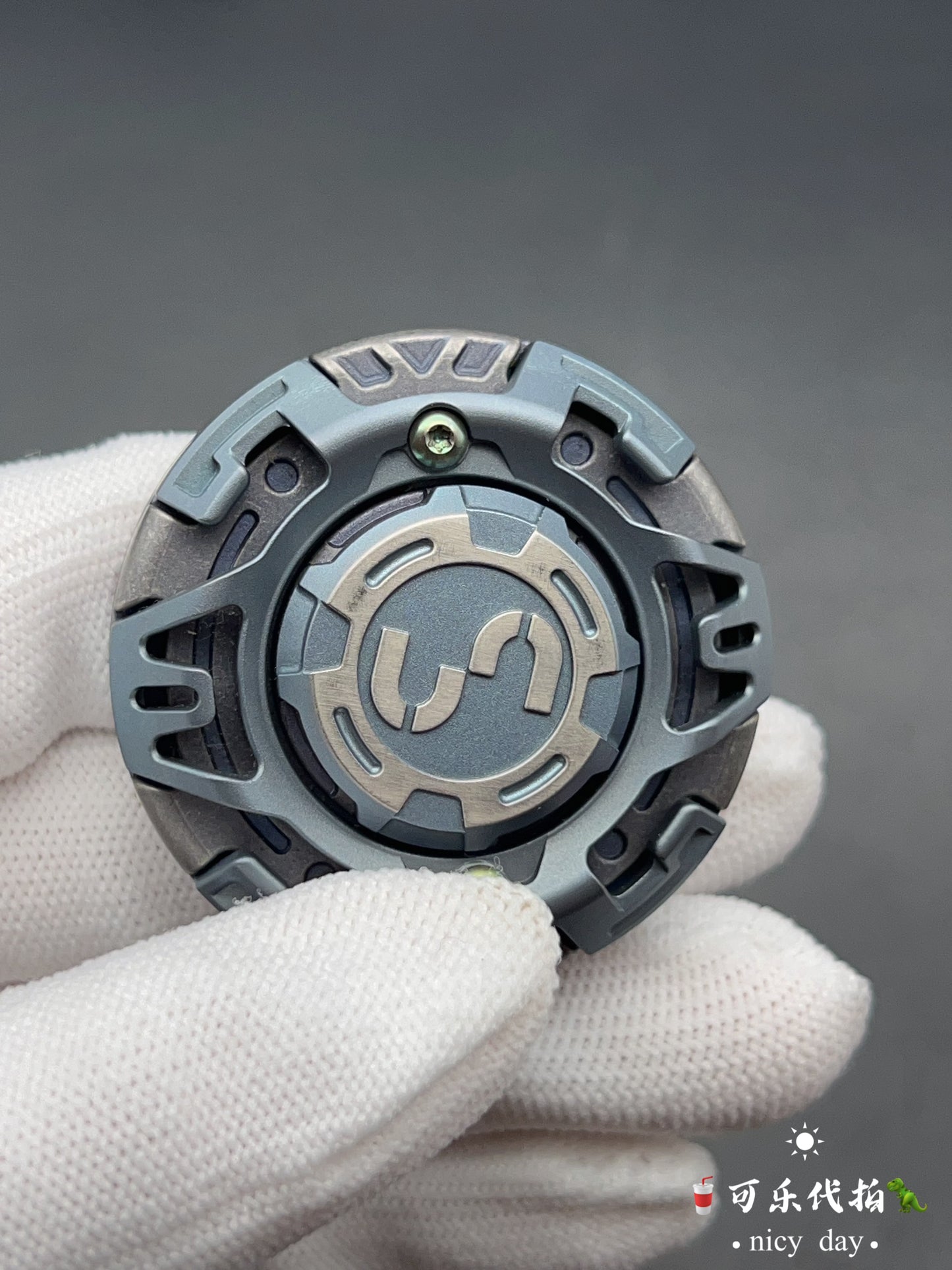 Thousance Falcon Titanium