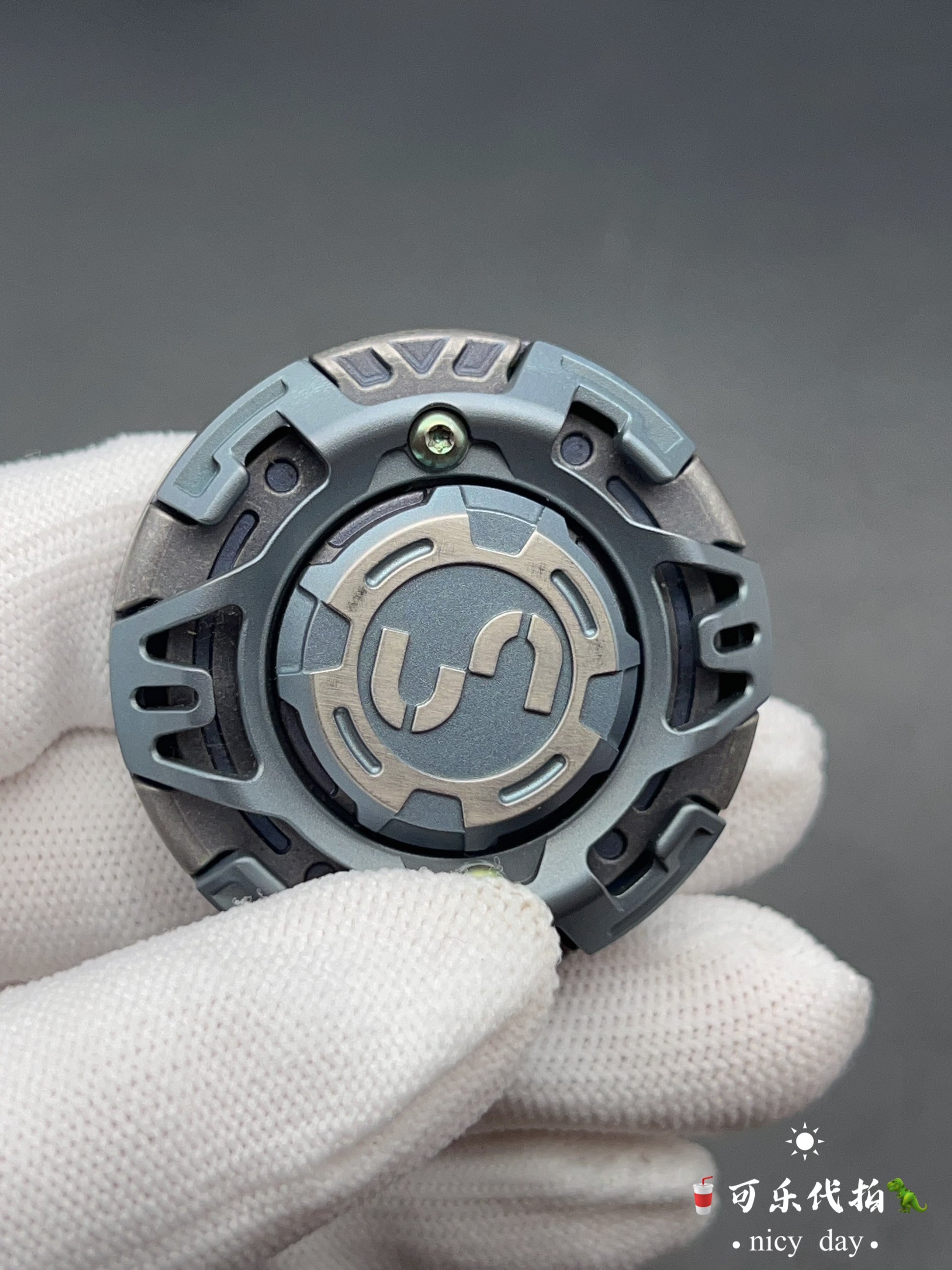 Thousance Falcon Titanium