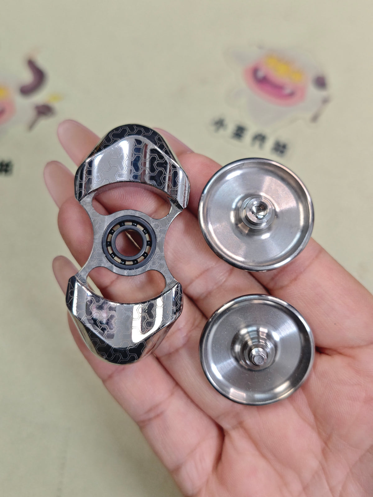 Feather Titanium