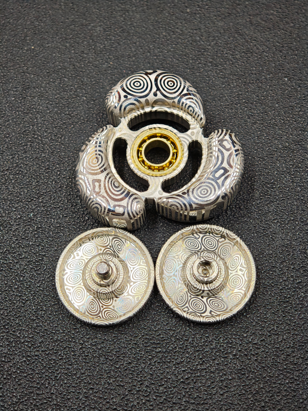 Magatama Damasteel