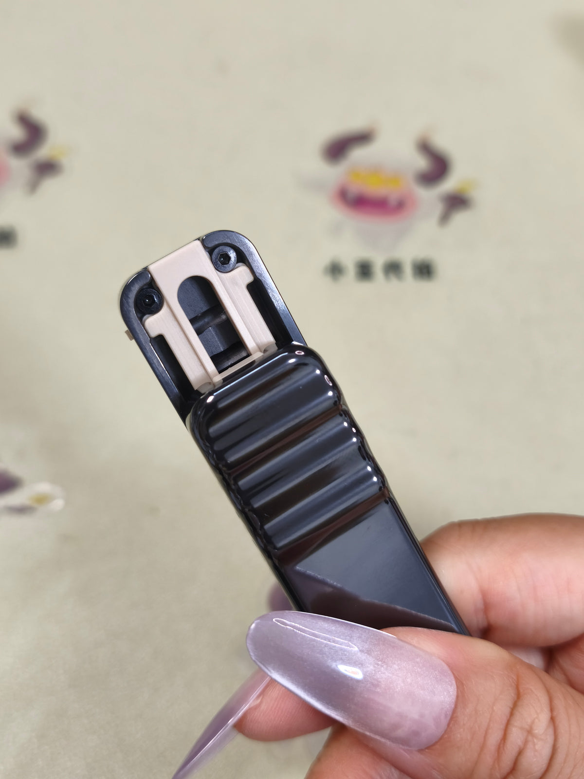 Snake Zirconium