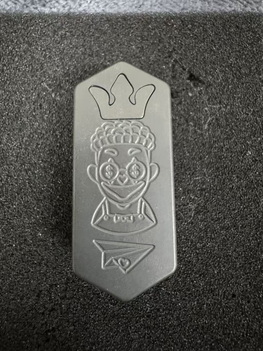 Plane Zirconium