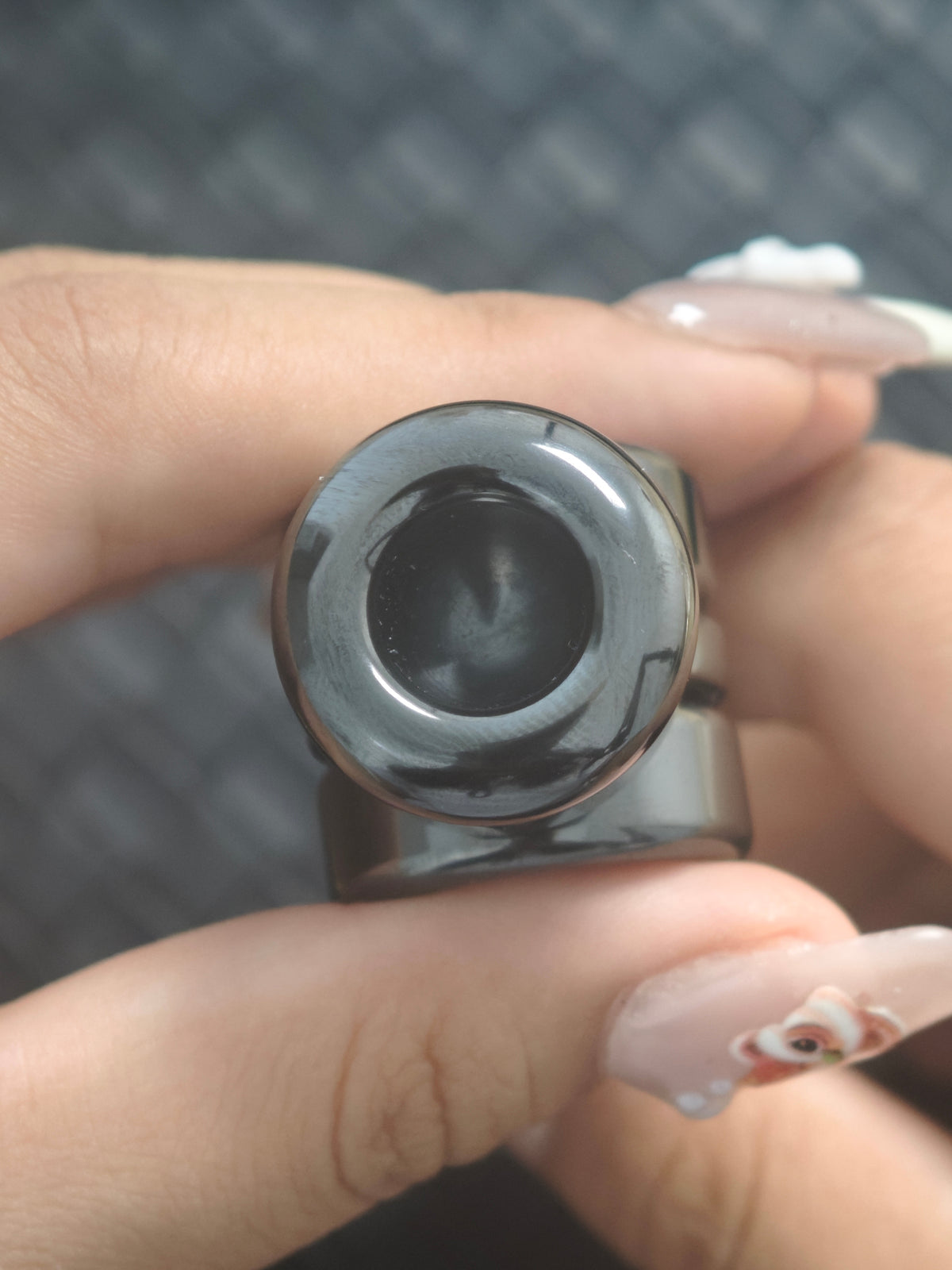 Spin Zirconium