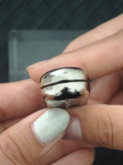 Floating Cloud Titanium Polished