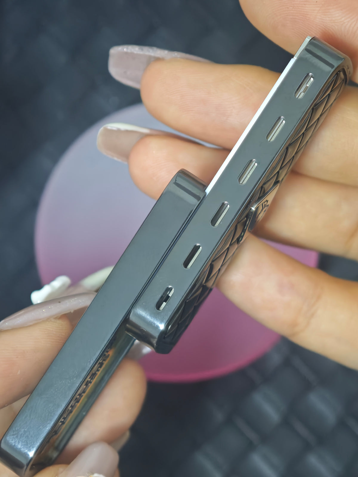 Feng Ling Zirconium Stonewashed Polished