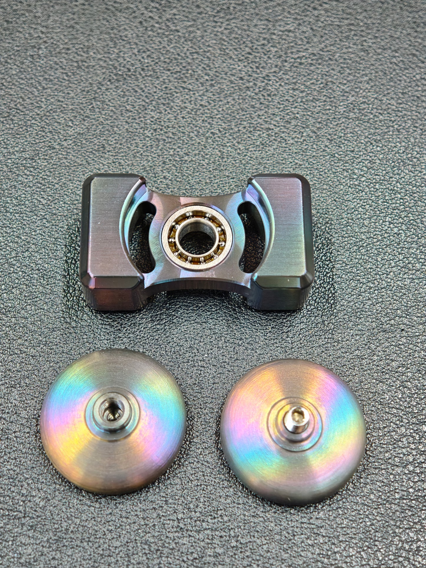 Two-Leaf Impact Zirconium Oil Slick