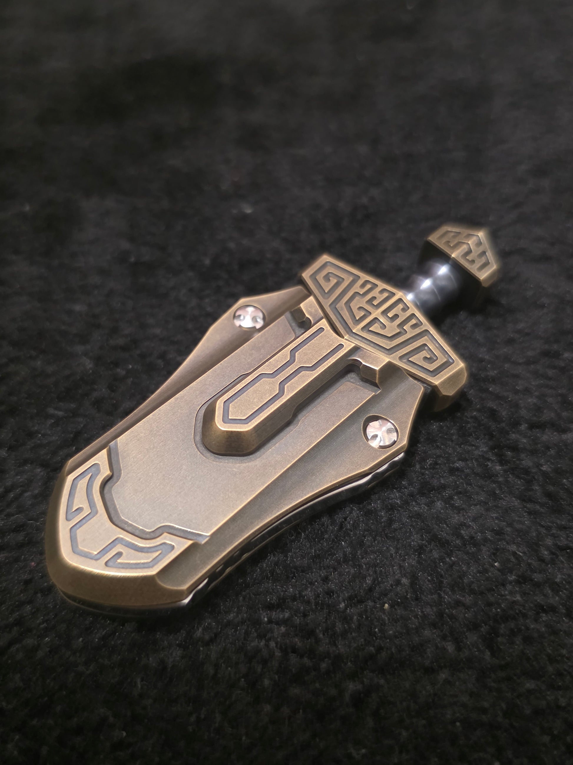 Taia Sword Bronze