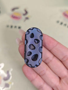 Top B Titanium