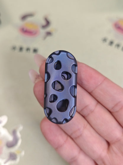 Top B Titanium
