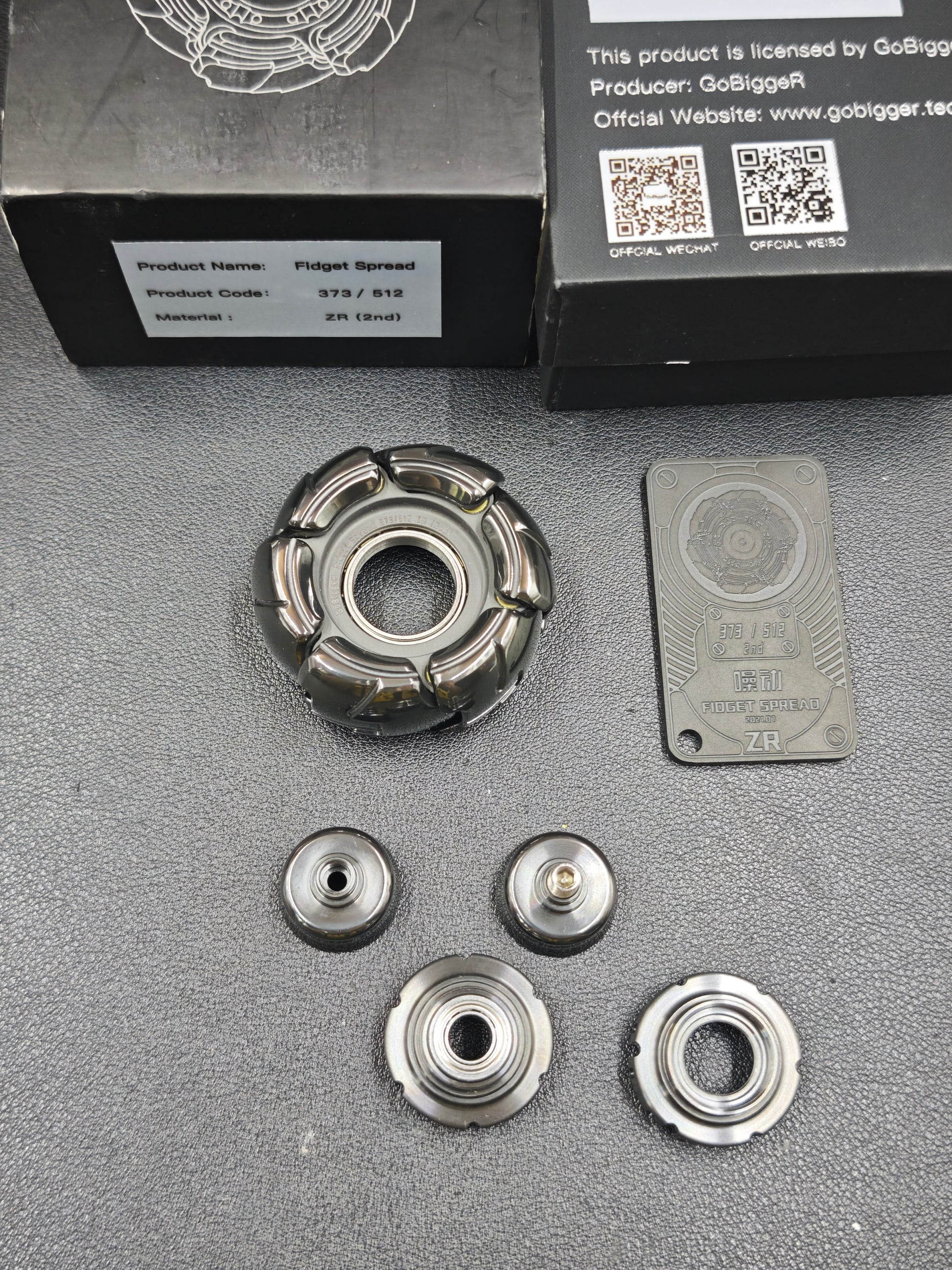 Pillbug Shell Opening Zirconium